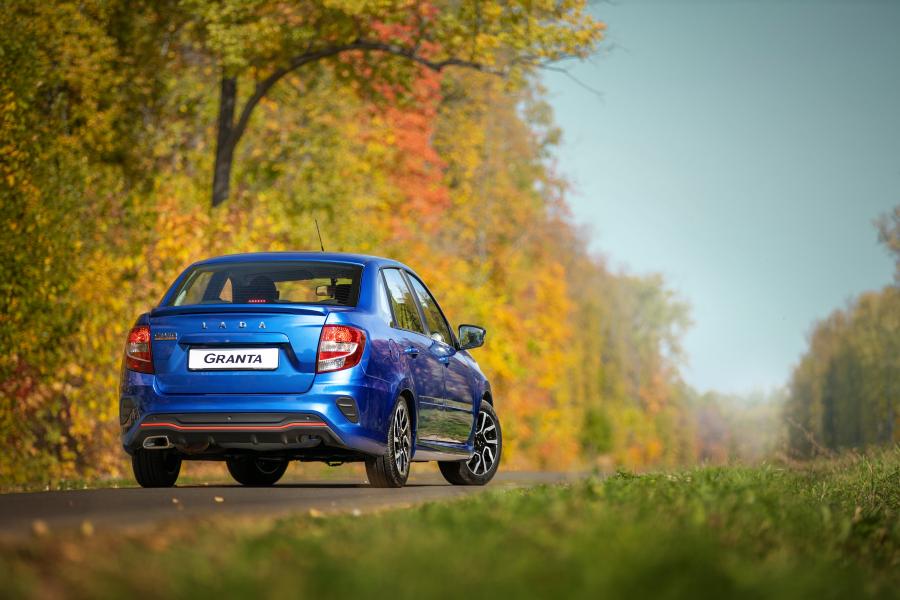  Lada Granta Drive Active 2019 года  (фото 28 из 40)
